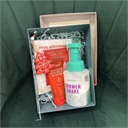 НГ бокс Зимний (гель д/душа шейк, крем д/рук, игрушка) XAAmxtByilgSuC11FpF1j0