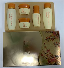 JA HWANG Su Омолаживающий набор для лица Woman Skin Care Set lDZZcuf4hpo10hN48IzTg0 - фото 18948