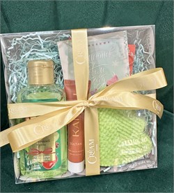 НГ бокс Пряный (гель д/душа, крем д/тела, бомбочка для ванны) WU8M1jr3gAjNQruu9HUcU3